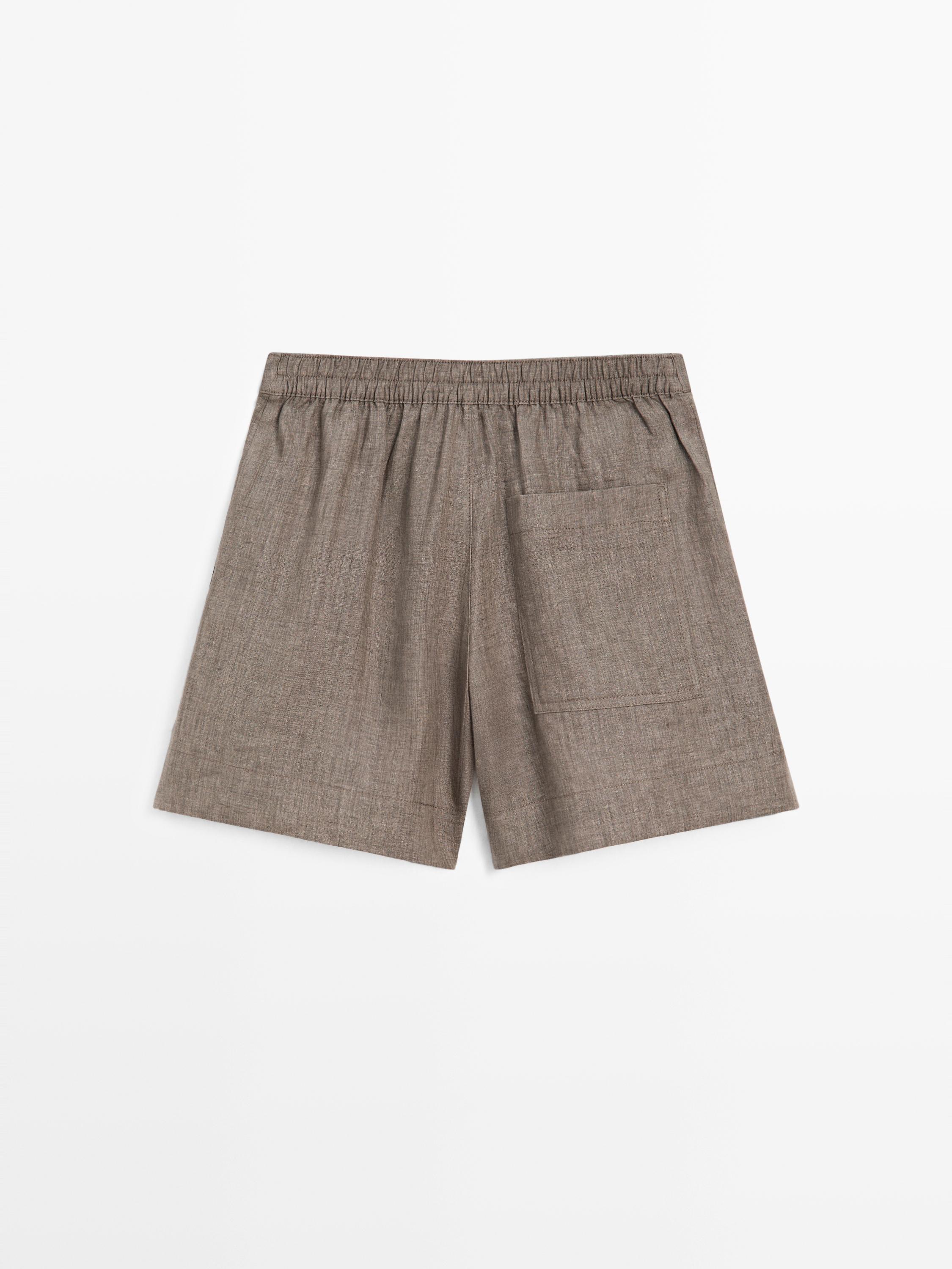 Short linen Bermuda shorts